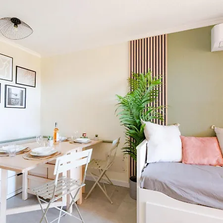 L'esquinade - G3 033 By Interhome Saint-Raphael (Var)
